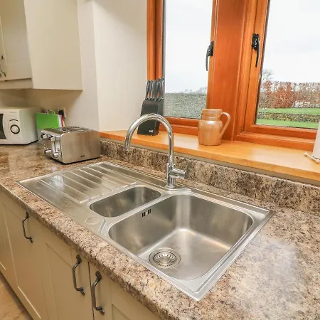 Cowslip Cottage, Carnforth Апартаменты Инглтон
