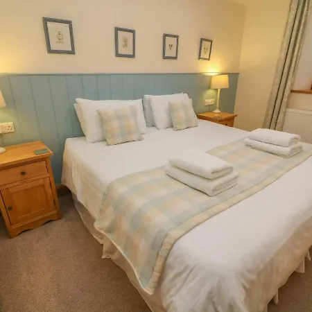 Cowslip Cottage, Carnforth * Инглтон